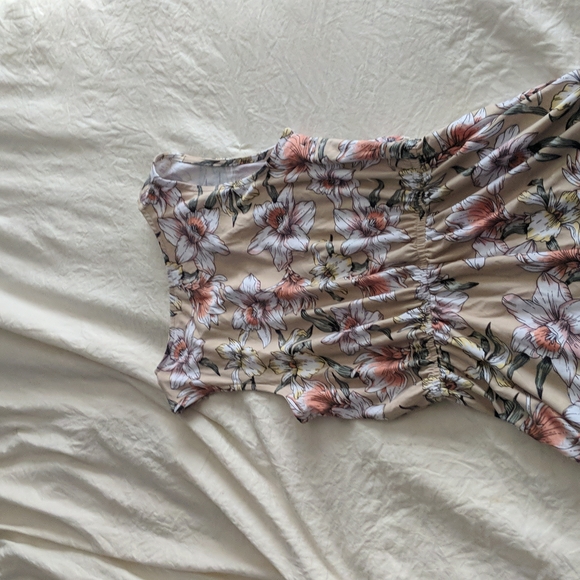 Street wear society size s Floral Jumpsuit. - Picture 3 of 5